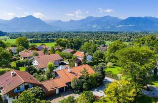 Einfamilienhaus kaufen in 83115 Neubeuern, Schmuckstück in malerischer Lage:Großzügiges Einfamilienhaus mit Einliegerwohnung und Traumgarten