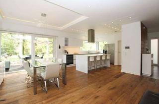 Villa kaufen in 38108 Braunschweig, Hochwertige Architektenvilla mit stilvollem Design in privater Lage von Braunschweig!