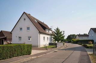 Doppelhaushälfte kaufen in 79423 Heitersheim, Familienfreundliche Doppelhaushälfte in Heitersheim – ca. 125 m² Wohnfläche & Ausbaureserve