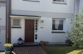 Haus mieten in 42657 Solingen, Helles Reihenhaus mit Terrasse, Balkon & Garten in ruhiger Lage Solingen-Katternberg