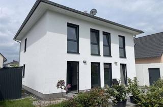 Haus mieten in 06120 Heide Süd, Großzügige Stadtvilla in Heide-Süd - nähe Wald, Uni, Klinik