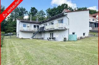 Mehrfamilienhaus kaufen in 57587 Birken-Honigsessen, Tolle Gelegenheit - hier erwerben Sie ein Stück Freiheit mit 3 Wohneinheiten