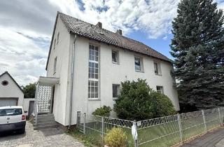 Haus kaufen in 30952 Ronnenberg, Großes, freistehendes Zweifamilienhaus in Weetzen