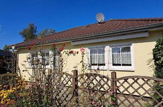 Haus kaufen in Arthur-Boskamp-Weg 7, 25551 Hohenlockstedt, Hohenlockstedt - Bungalow von 2007 - altersgerechtes Wohnen auf einer Ebene