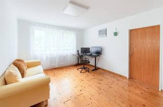 Wohnung kaufen in 81545 München, München - Charmante und helle 2 Zimmer-Erdgeschosswohnung in München Harlaching