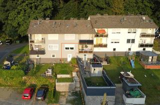 Wohnung kaufen in 51674 Wiehl, Wiehl - Top gepflegte Eigentumswohnung mit kleinem Garten u. Stellplätzen