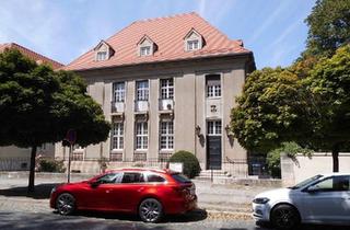 Villa kaufen in 06484 Quedlinburg, Quedlinburg - Repräsentative Stadtvilla am Park, 500m² Wfl., 1200m² Grund