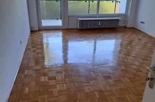 Wohnung kaufen in 65527 Niedernhausen, 2 Zimmer Wohnung mit Balkon in Niedernhausen