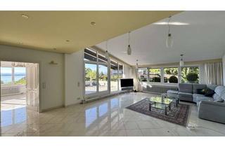 Wohnung kaufen in Waldschmidtstr. 10, 82327 Tutzing, Stilvolle, gepflegte 4-Raum-Terrassenwohnung mit gehobener Innenausstattung mit EBK in Tutzing