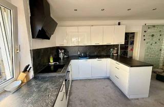 Wohnung mieten in Dumlerstraße 13, 86156 Kriegshaber, Modernisierte 3-Zimmer-Erdgeschosswohnung in Augsburg-Kriegshaber