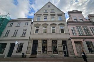 Wohnung mieten in Fleischhauerstraße 46, 23552 Innenstadt, Erstbezug nach Kernsanierung - schöne helle Dachgeschoßwohnung mitten in Lübecker Altstadt