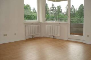 Wohnung mieten in Gustav-Mahler-Weg 13, 85598 Vaterstetten, Schöne 2-Zimmer-Wohnung mit großem Balkon, Einbauküche und Tiefgarage in Baldham