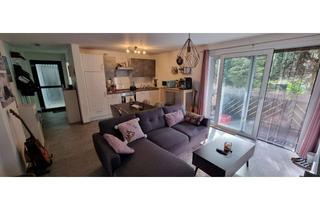 Wohnung mieten in Ahornstrasse 14, 47239 Rumeln-Kaldenhausen, Sehr schöne 2-Zimmer-EG re-Wohnung mit Balkon und Küche