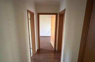 Wohnung mieten in Mozartstraße 16a, 42853 Innenstadt, Attraktive 3-Zimmer-Wohnung mit EBK in Remscheid