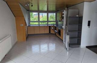 Wohnung mieten in Blaubeurer Straße 99, 89601 Schelklingen, Attraktive 4,5-Zimmer-Wohnung mit Süd-Balkon in Schelklingen