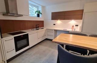 Wohnung mieten in Schwarenbergstraße 50, 70190 Ost, 3 freie WG Zimmer in frisch renovierter Wohnung in S-Ost