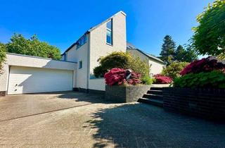 Villa kaufen in 25474 Ellerbek, Architektenvilla direkt an Hamburgs Stadtgrenze auf traumhaftem Parkgrundstück