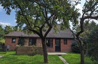 Haus kaufen in 24619 Tarbek, Holsteinisches Traum-Landhaus – skandinavischer Schick auf dem Land