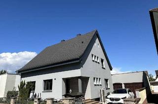 Haus mieten in Goethestraße 45, 68775 Ketsch, Kernsaniert: freistehendes 5-Zimmer-Einfamilienhaus mit luxuriöser Innenausstattung & EBK in Ketsch