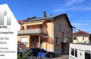 Doppelhaushälfte kaufen in 65779 Kelkheim, Zwei Doppelhaushälften mit großem Grundstück in Kelkheim-Fischbach