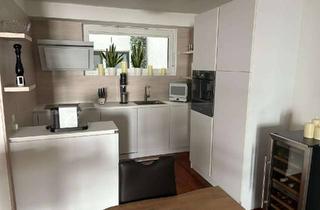 Wohnung kaufen in 68161 Innenstadt, NEUBAUWOHNUNG IN ABSOLUTER CITY-LAGE: EDLE 2 - ZKBB-ETW MIT EBK UND HOCHWERTIGER MÖBLIERUNG