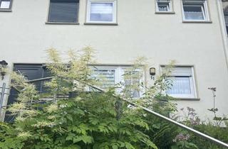 Wohnung kaufen in 78141 Schönwald im Schwarzwald, Warum nicht ein Haus? 2020 modernisiertes Ferienhäuschen mit Kamin, 3 Bäder und Garten-Terrasse
