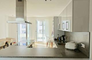 Wohnung mieten in Rigaer Straße 37, 10247 Friedrichshain (Friedrichshain), Exklusive, neuwertige 4-Zimmer-Wohnung mit geh. Innenausstattung mit EBK in Berlin Friedrichshain