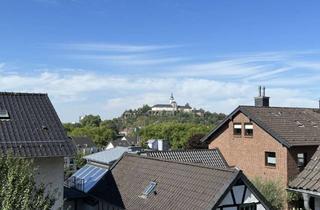 Wohnung mieten in 53721 Siegburg, Sanierte vollklimatisierte 3 Zimmer Dachgeschosswohnung