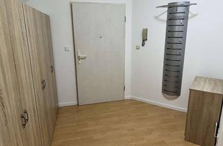 Wohnung mieten in Am Breiten Rasen 38, 95030 Innenstadt, Renovierte und möblierte 1,5-Zimmer-Wohnung in Hof