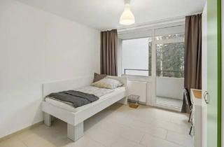 Wohnung mieten in Walmanger 10, 45355 Borbeck-Mitte, Möbliertes Studio-Apartment mit Balkon in Essen – September