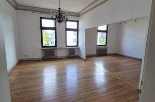 Wohnung mieten in Großherzog-Friedrich-Straße 67, 66111 Saarbrücken, Attraktive 3-Zimmer-Altbau-Wohnung in Saarbrücken