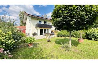 Doppelhaushälfte kaufen in Ludwig-Thoma-Straße, 83714 Miesbach, Rarität in Miesbach: Moderne Doppelhaushälfte mit PV-Anlage, Süd-Garten & traumhaftem Weitblick