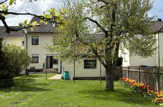 Doppelhaushälfte kaufen in 86368 Gersthofen, Alte Liebe neu beleben - großzügige Doppelhaushälfte