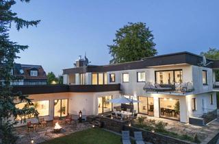 Villa kaufen in 80995 Feldmoching-Hasenbergl, Einzigartige Traum-Villa