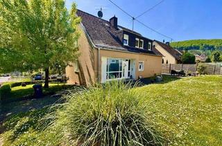Haus kaufen in 54306 Kordel, Kordel - Modernes Ein- bis Zweifamilienhaus in Kordel, ca. 190 qm Wohnfläche auf zwei Wohnebenen, Garten, Terrasse, Balkon und Garage