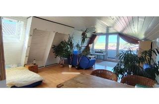 Wohnung kaufen in 71397 Leutenbach, Leutenbach - Schöne und helle Dachgeschosswohnung mit toller Aussicht