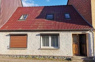 Reihenhaus kaufen in 16945 Meyenburg, Meyenburg - Kleines Reihenhaus zum Verkauf in ruhiger Nebenstraße