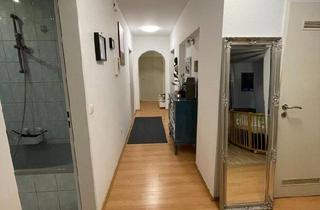 Wohnung kaufen in 90537 Feucht, Feucht - Großzügige, helle, 4-Zi-Whg. mit Balkon, leerstehend!