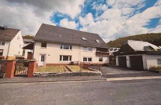Doppelhaushälfte kaufen in 35716 Dietzhölztal, Dietzhölztal - Zweifamilienhaus in schöner Lage