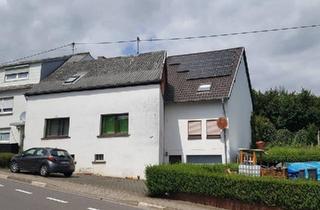Haus kaufen in 66557 Illingen, Illingen - Mehrgenerationenhaus mit Unmengen Platz und Anbau