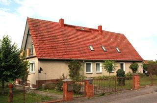 Einfamilienhaus kaufen in 17036 Neubrandenburg, Solides Einfamilienhaus in Neubrandenburger Randlage