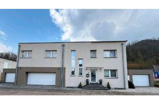 Einfamilienhaus kaufen in 66787 Wadgassen, Wadgassen - Modernes Haus mit Einliegerwohnung Neubau 2019 - provisionsfrei!