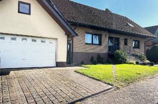 Haus kaufen in 51545 Waldbröl, Waldbröl - Familienparadies mit Sonnenterrasse und Kamin