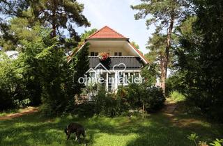 Haus kaufen in 14532 Kleinmachnow, Haus in idyllischer Lage mit angefügtem Neubau
