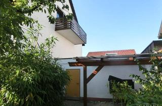 Wohnung kaufen in 73092 Heiningen, Sofort verfügbar: 3 Zimmer-Dachgesschoss-Wohnung mit Balkon, in ruhiger Lage, inkl. Kfz-Stellplatz!