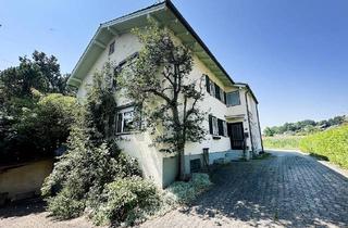 Einfamilienhaus kaufen in 83093 Bad Endorf, Platz für Ideen - Charmante Doppelhaushälfte auf Erbpachtgrundstück in ruhiger Lage