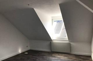 WG-Zimmer mieten in Elisenstraße, 42651 Solingen, Mädchen WG-Zimmer (ca. 18 m²) in Solingen-Mitte – Zentrale Lage