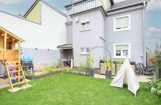 Haus kaufen in 68766 Hockenheim, Hockenheim - Hockenheim-Highlight - Modernisiertes Zweifamilienhaus mit Charme und Platz