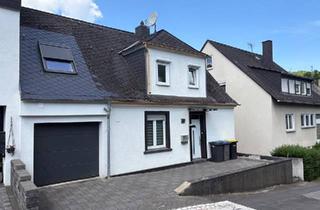 Einfamilienhaus kaufen in 56130 Bad Ems, Bad Ems - Komplett neu renoviertes EFH in zentraler Lage mit Fernblick