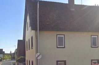 Haus kaufen in 97490 Poppenhausen, Poppenhausen - Charmantes Fachwerkhausmassivbau aus dem Jahr 1903